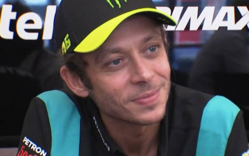 Rossi guardandomi da fuori: Guida TV  - TV Sorrisi e Canzoni