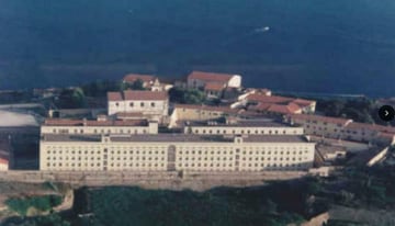 Porto Azzurro, un carcere sotto sequestro: Guida TV  - TV Sorrisi e Canzoni