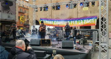 Tocca a noi - Concerto per la pace: Guida TV  - TV Sorrisi e Canzoni
