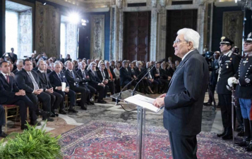 Cerimonia della celebrazione della Festa del lavoro: Guida TV  - TV Sorrisi e Canzoni