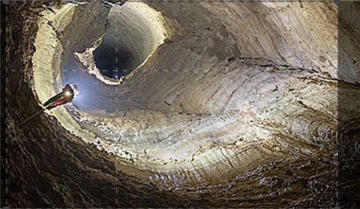 La grotta più profonda del mondo: Chevé: Guida TV  - TV Sorrisi e Canzoni