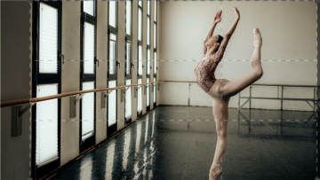 Corpo di Ballo. L'avventura di Giselle alla Scala: Guida TV  - TV Sorrisi e Canzoni