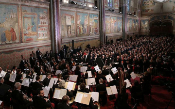 Concerto di Natale Assisi 2022: Guida TV  - TV Sorrisi e Canzoni