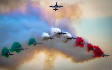 Sessant'anni in volo: la Pattuglia Acrobatica Nazionale: Guida TV  - TV Sorrisi e Canzoni
