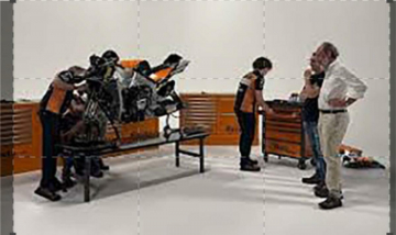 Sanchini & Pasini, la moto tra le mani: Guida TV  - TV Sorrisi e Canzoni