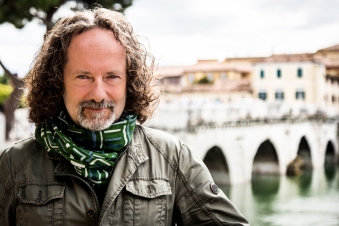 Cortoreale - Gli anni del documentario italiano: Guida TV  - TV Sorrisi e Canzoni