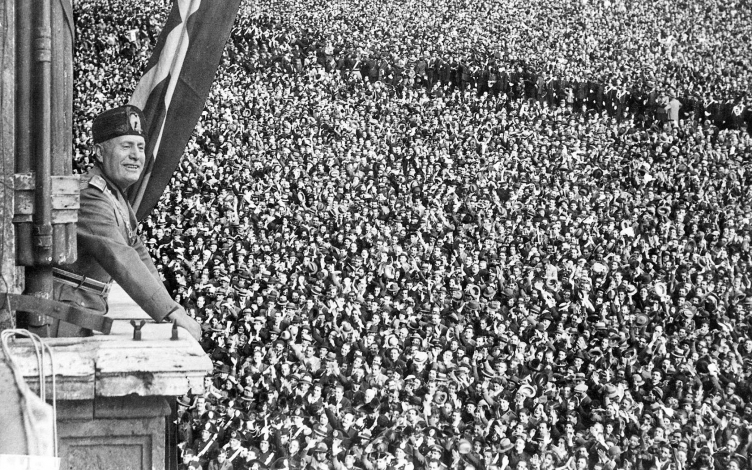 Apocalypse - il grande racconto della storia: Guida TV  - TV Sorrisi e Canzoni