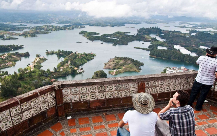 Colombia: un paradiso in Sud America: Guida TV  - TV Sorrisi e Canzoni