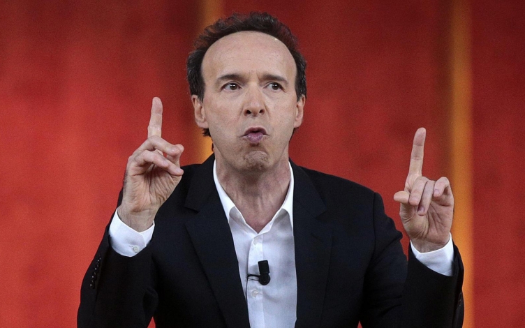 Roberto Benigni - I Dieci Comandamenti: Guida TV  - TV Sorrisi e Canzoni