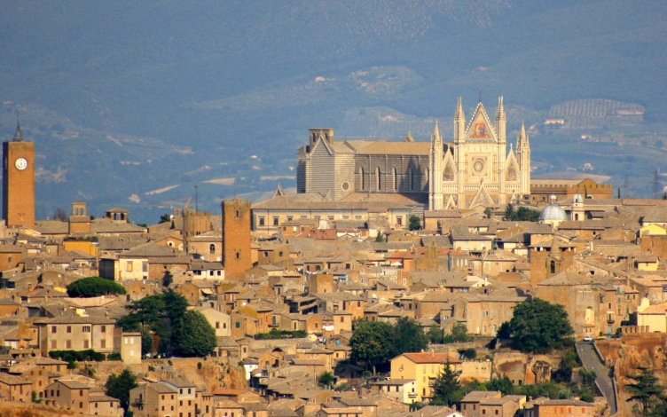 Pietre vive... da Orvieto a Gerusalemme: Guida TV  - TV Sorrisi e Canzoni