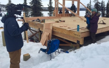 Building Alaska: Guida TV  - TV Sorrisi e Canzoni