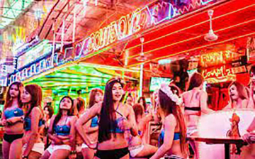 Escort Girls, Sex Tours: Guida TV  - TV Sorrisi e Canzoni