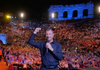 Arena Suzuki dai 60 ai 2000: Guida TV  - TV Sorrisi e Canzoni
