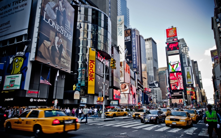 Metropolsex: Inside New York: Guida TV  - TV Sorrisi e Canzoni