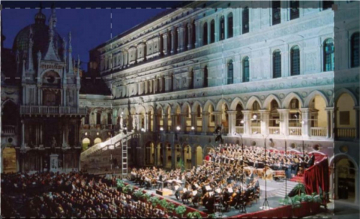 La Fenice in Piazza San Marco - Morricone Night suite veneziana: Guida TV  - TV Sorrisi e Canzoni