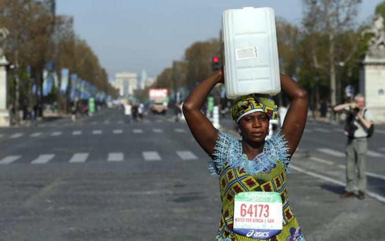 La maratoneta: Water for Africa: Guida TV  - TV Sorrisi e Canzoni
