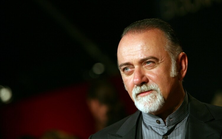 Colletti bianchi: Guida TV  - TV Sorrisi e Canzoni