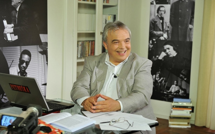 Petruska: Guida TV  - TV Sorrisi e Canzoni