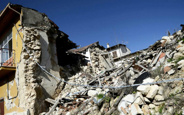 L'Aquila dieci anni dopo: Guida TV  - TV Sorrisi e Canzoni