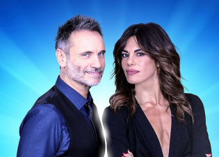 Dalla Strada al Palco: Guida TV  - TV Sorrisi e Canzoni
