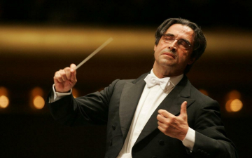 Riccardo Muti in concerto: Guida TV  - TV Sorrisi e Canzoni