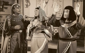 Totò e Cleopatra: Guida TV  - TV Sorrisi e Canzoni