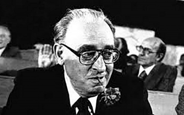 Giacomo Mancini, la passione del socialismo: Guida TV  - TV Sorrisi e Canzoni