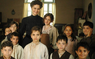 Maria Montessori una vita per i bambini: Guida TV  - TV Sorrisi e Canzoni