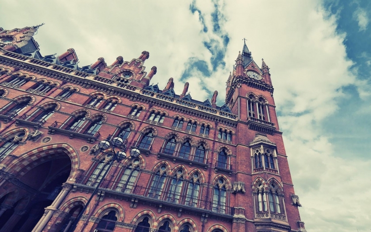 King's Cross Station Granary Square: Guida TV  - TV Sorrisi e Canzoni