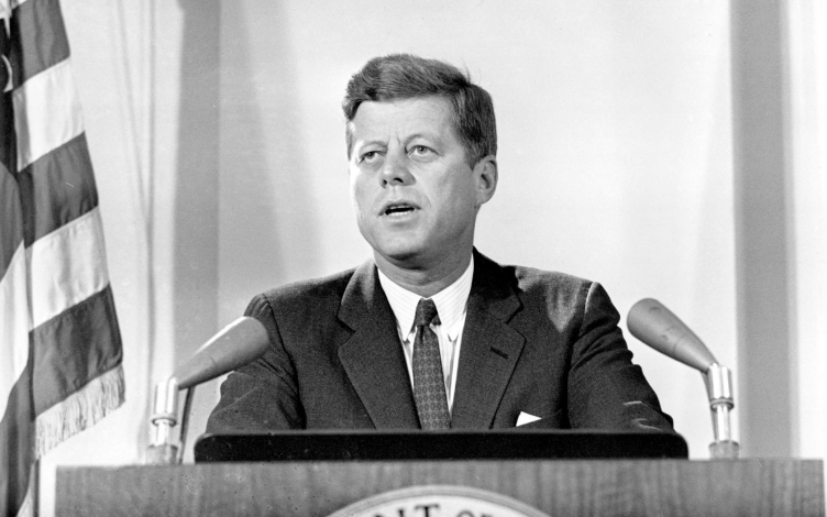 Anniversario: Muore Kennedy: Guida TV  - TV Sorrisi e Canzoni