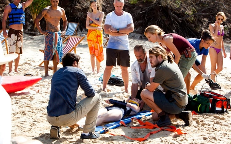Reef Doctors - Dottori a Hope Island: Guida TV  - TV Sorrisi e Canzoni