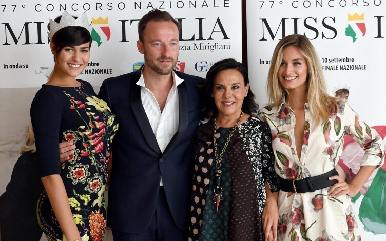 Miss Italia: Guida TV  - TV Sorrisi e Canzoni