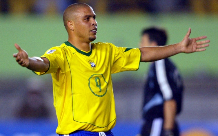 Buon compleanno Fenomeno!: Guida TV  - TV Sorrisi e Canzoni