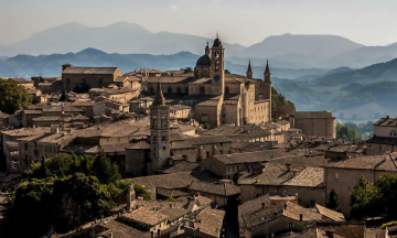 Urbino, gli artigiani di Raffaello: Guida TV  - TV Sorrisi e Canzoni