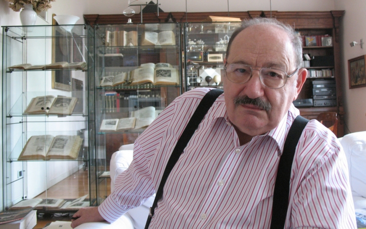 Milano: dal Castello Sforzesco funerali laici di Umberto Eco: Guida TV  - TV Sorrisi e Canzoni