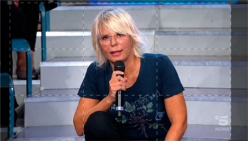 Uomini e donne: Guida TV  - TV Sorrisi e Canzoni
