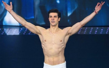 Roberto Bolle - Ballo in Bianco: Guida TV  - TV Sorrisi e Canzoni