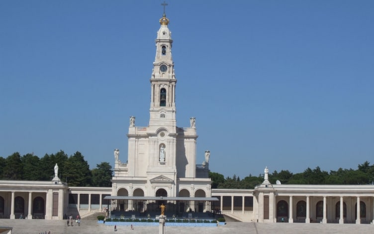 I Grandi Santuari d'Europa: Fatima (Portogallo): Guida TV  - TV Sorrisi e Canzoni