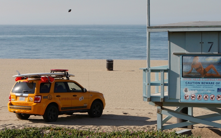 Lifeguard! SOS spiagge: Guida TV  - TV Sorrisi e Canzoni