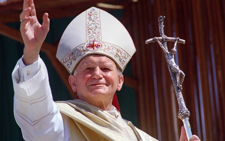 Nella memoria di Giovanni Paolo II: Guida TV  - TV Sorrisi e Canzoni