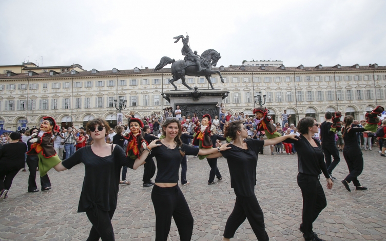 Torinodanza - Il corpo e la città: Guida TV  - TV Sorrisi e Canzoni