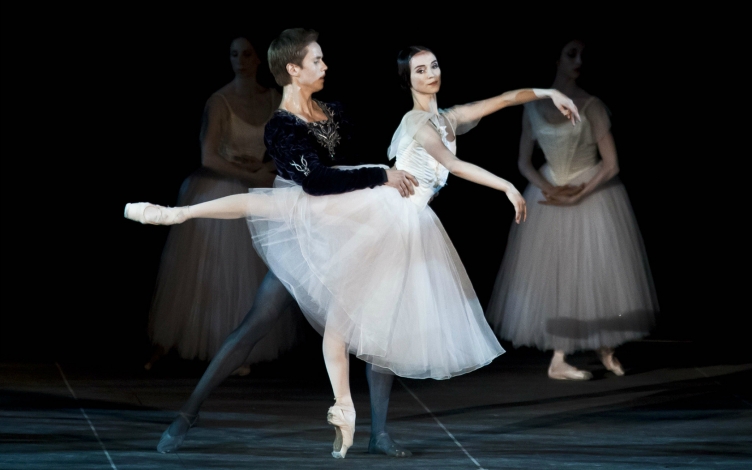 Balletto: Guida TV  - TV Sorrisi e Canzoni