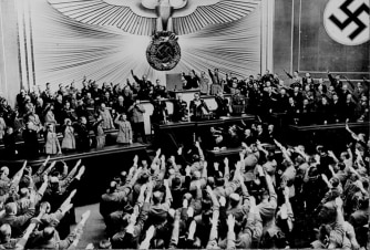 L'ascesa del Partito Nazista: Guida TV  - TV Sorrisi e Canzoni