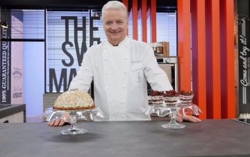 Iginio Massari - The Sweetman Celebrities: Guida TV  - TV Sorrisi e Canzoni