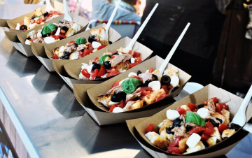 Rimini Street Food: Guida TV  - TV Sorrisi e Canzoni
