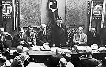 Nazisti: I complici del Führer: Guida TV  - TV Sorrisi e Canzoni