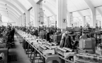 Episodio 3 - L'industria della guerra