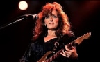 Decades Rock: Bonnie Raitt Friends