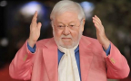 È tutto falso - Paolo Villaggio: teatro, cabaret e tv