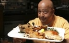Episodio 4 - America: Queens, NY: la migliore gastronomia mondiale